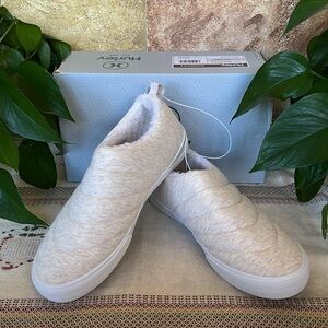 NEW Hurley Women’s Arlo Puff Lined Clog Slippers Slip-On Cream Off White Shoes